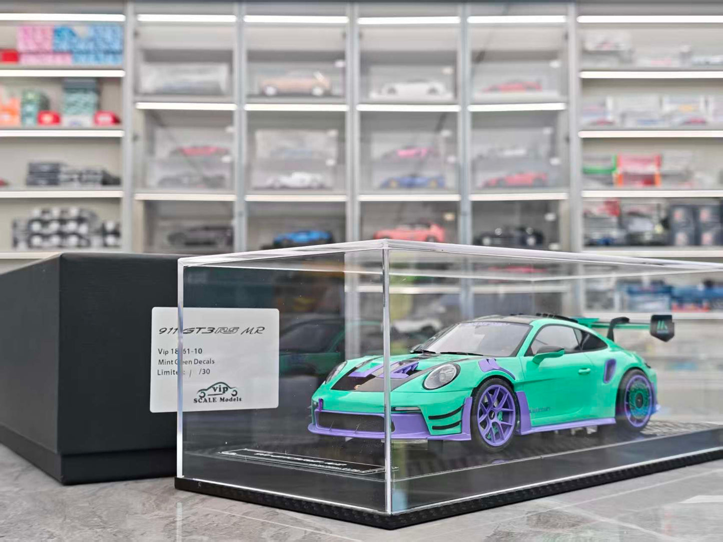 VIP 1/18 Porsche 911 GT3 RS-Manthey Racing Mint Green VIP185
