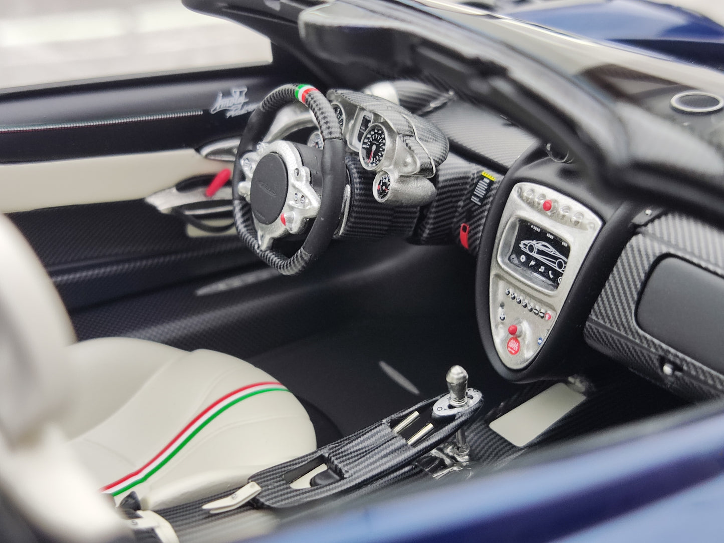 BBR 1/18 Pagani Imola ROADSTER Light Blue P18250B