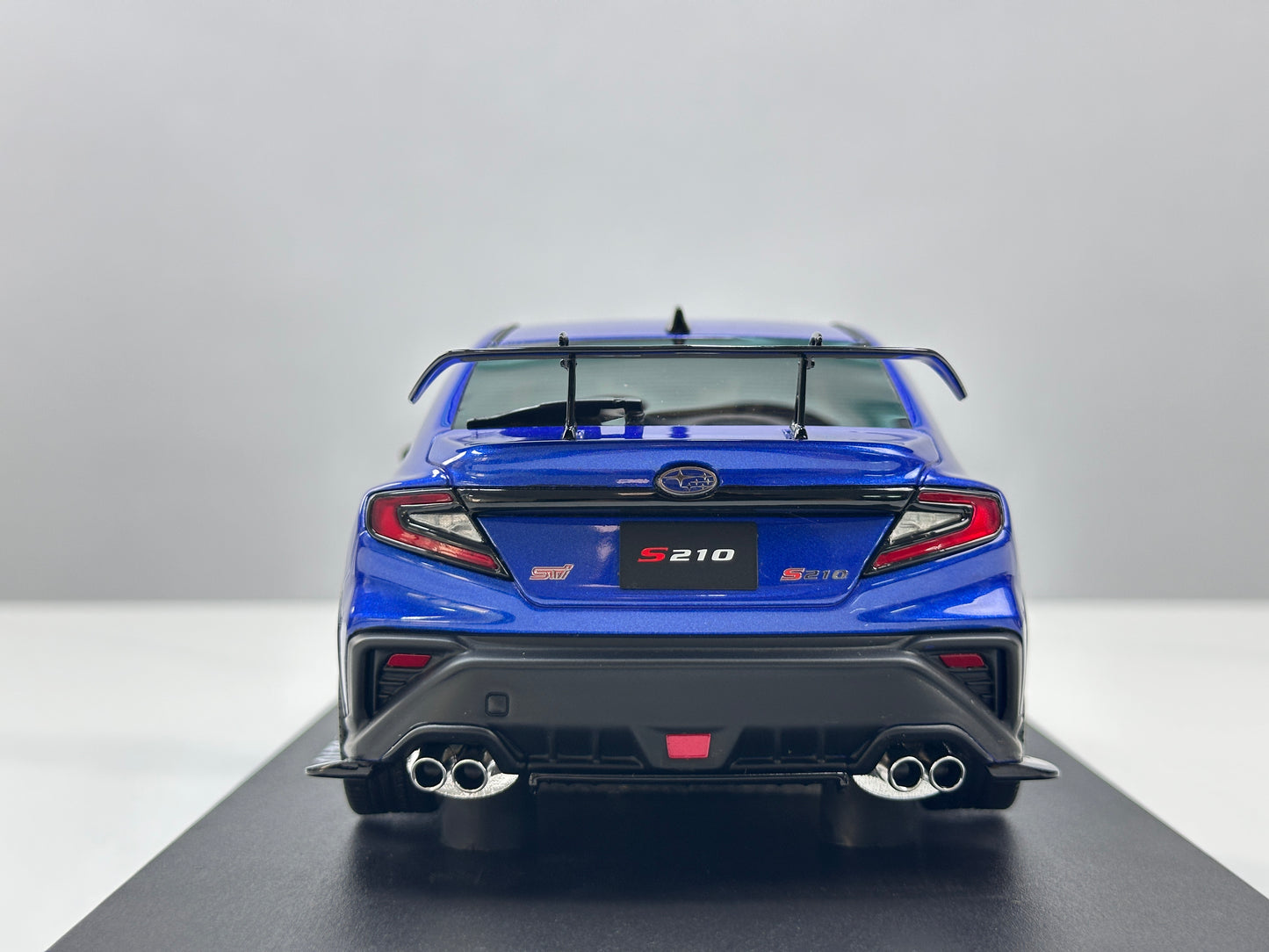 KYOSHO 1/18 Subaru S210 Blue KSR18069BL