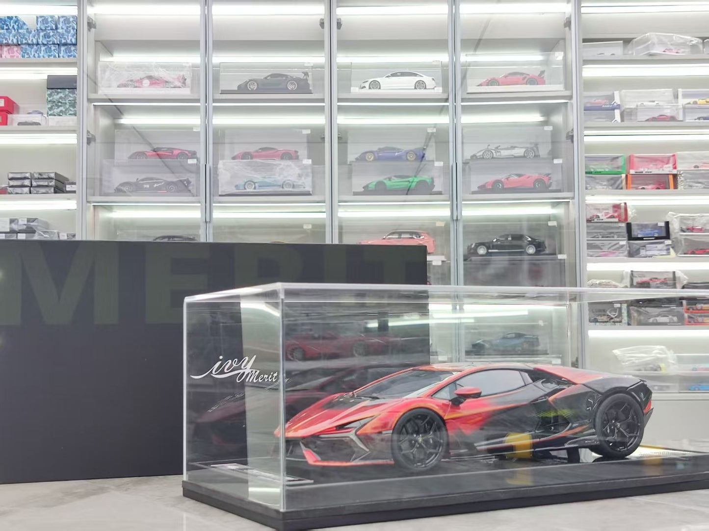 IVY 1/18 Lamborghini Revuelto Opera Unica 60th Anniversary Red IVY231