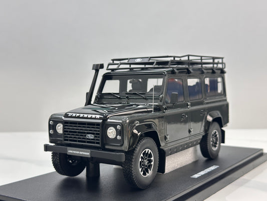 GT Spirit 1/18 Land Rover Defender 110 SW Adventure Edition - Grey (GT968)