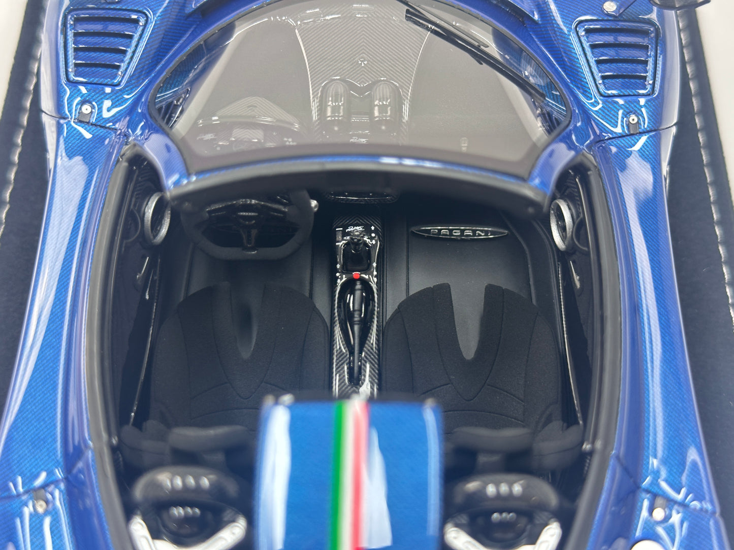 HH Model 1/18 Pagani Zonda Cinque Roadster Blue Full Carbon