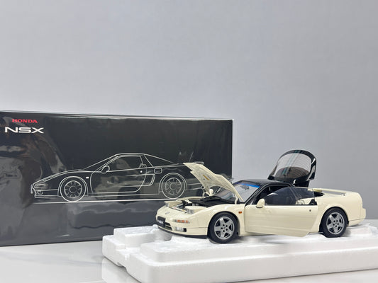 LCD 1/18 Honda NSX 1st Generation (MK1/NA1) White LCD18022-WH