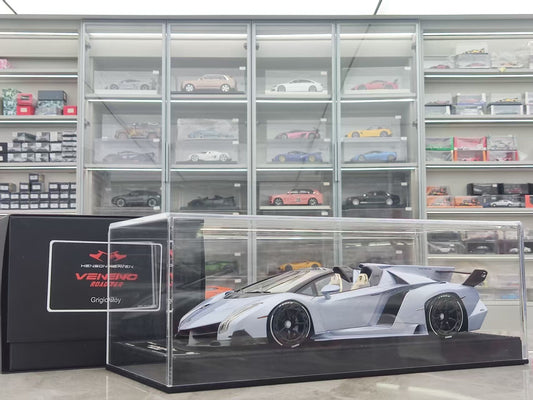 HH Model 1/18 Lamborghini Veneno Roadster, Silver Blue, HH561