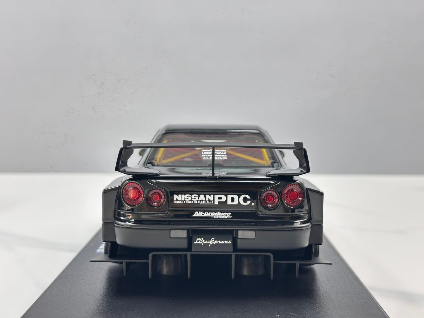 GT Spirit 1/18 Nissan Skyline GTR R34 LB - Super Silhouette Black Livery CLDC049