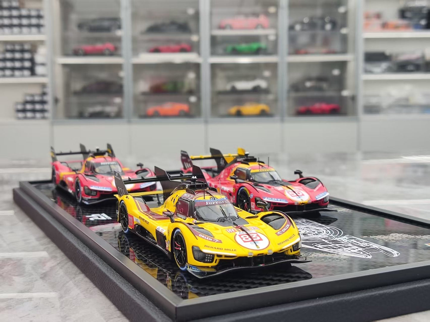 BBR 1/43 Ferrari 499P 2023, 2024, 2025 Le Mans Three-Year Champion - Leather Case Edition, Three-Car Set EX57CH-1