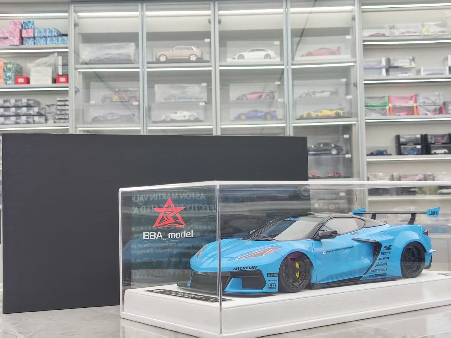 BBA MODEL 1/18 Corvette C8 LB Widebody Modified, Baby Blue (BBA036)