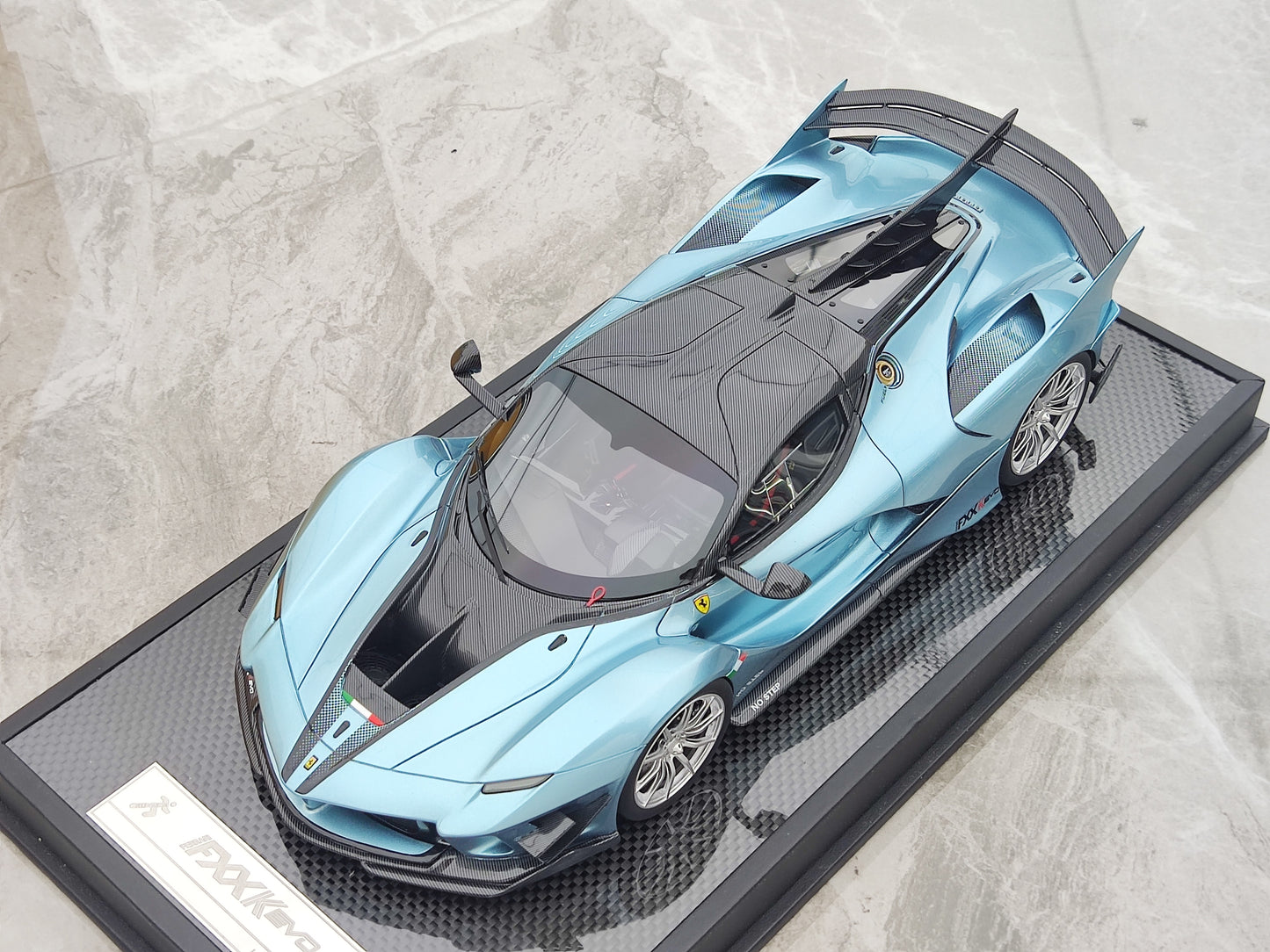 RUNNER 1/18 Ferrari FXX K EVO Limited Edition Model Ornaments Collectibles