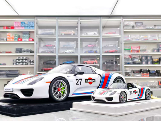 HH Model 1/8 Porsche 918 Spyder Martini HH523