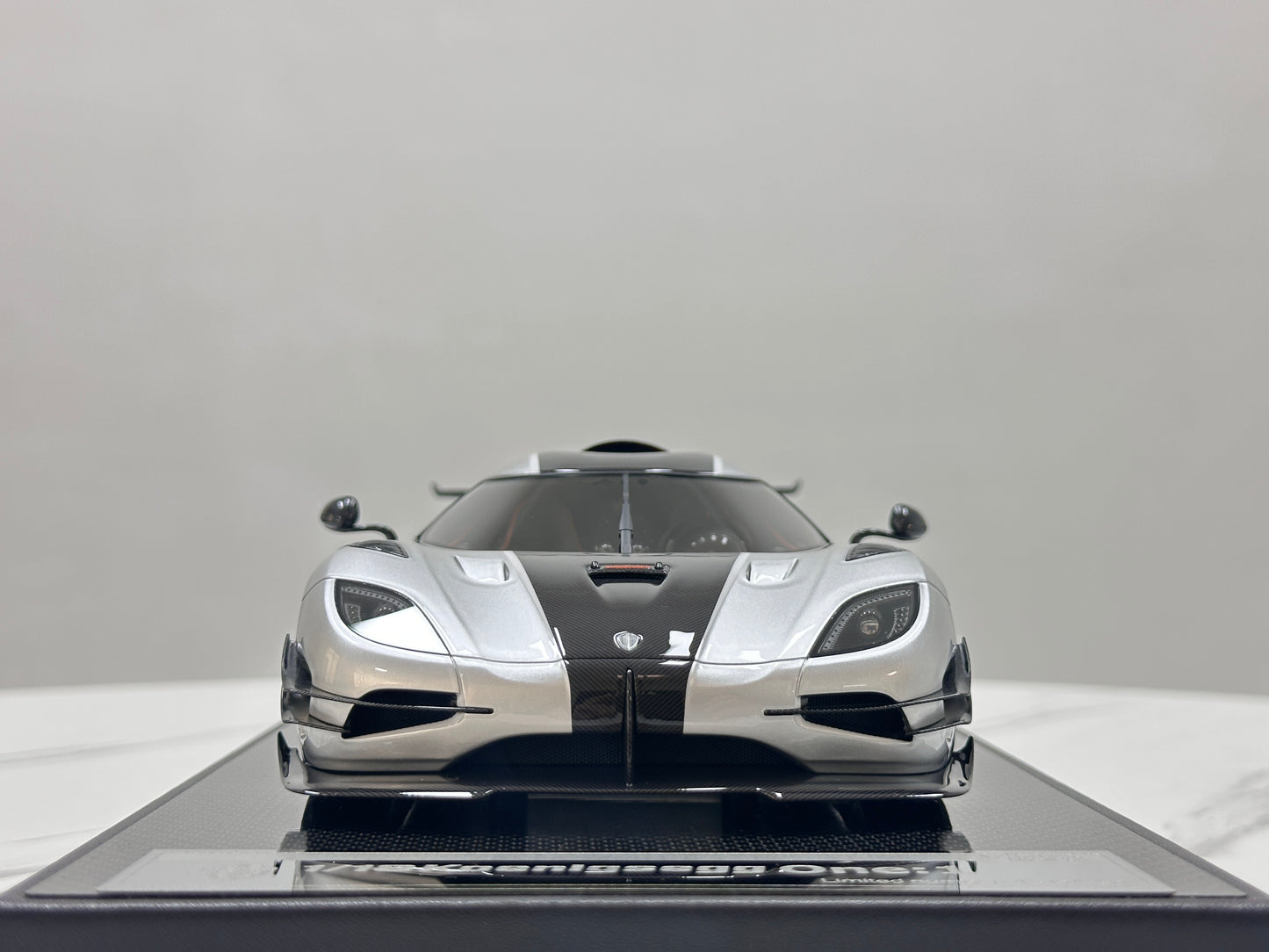 VMB 1/18 Koenigsegg ONE 1 Silver VMB058