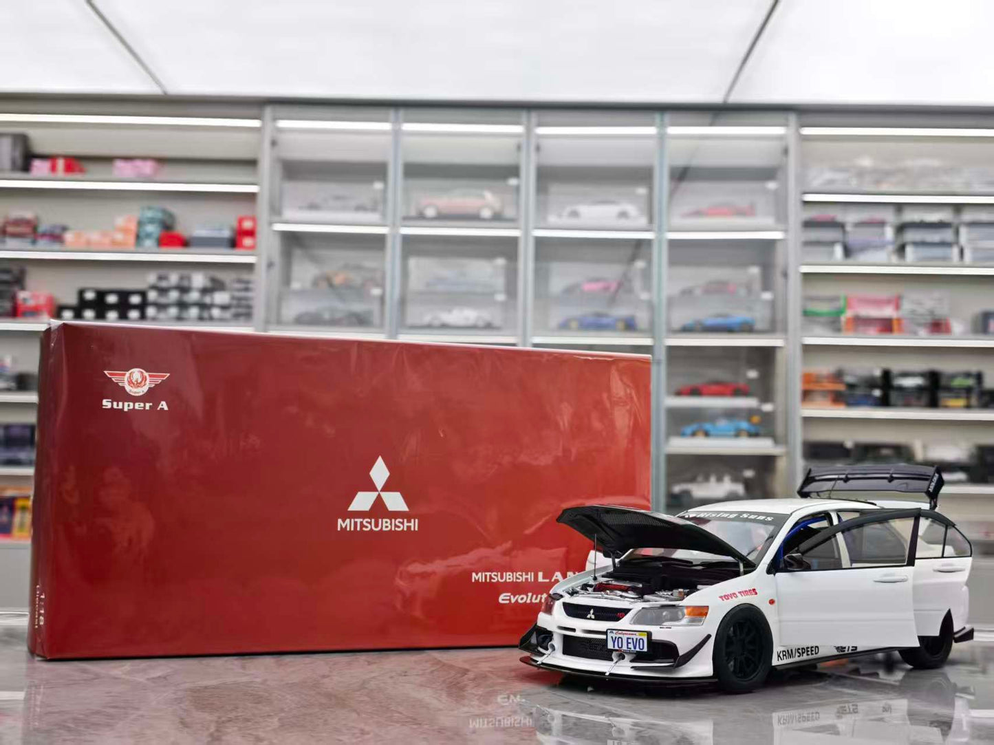 SUPER A 1/18 Mitsubishi VEO 9th Generation MRFQ-360 Southeast Asia Special Edition White SUP018