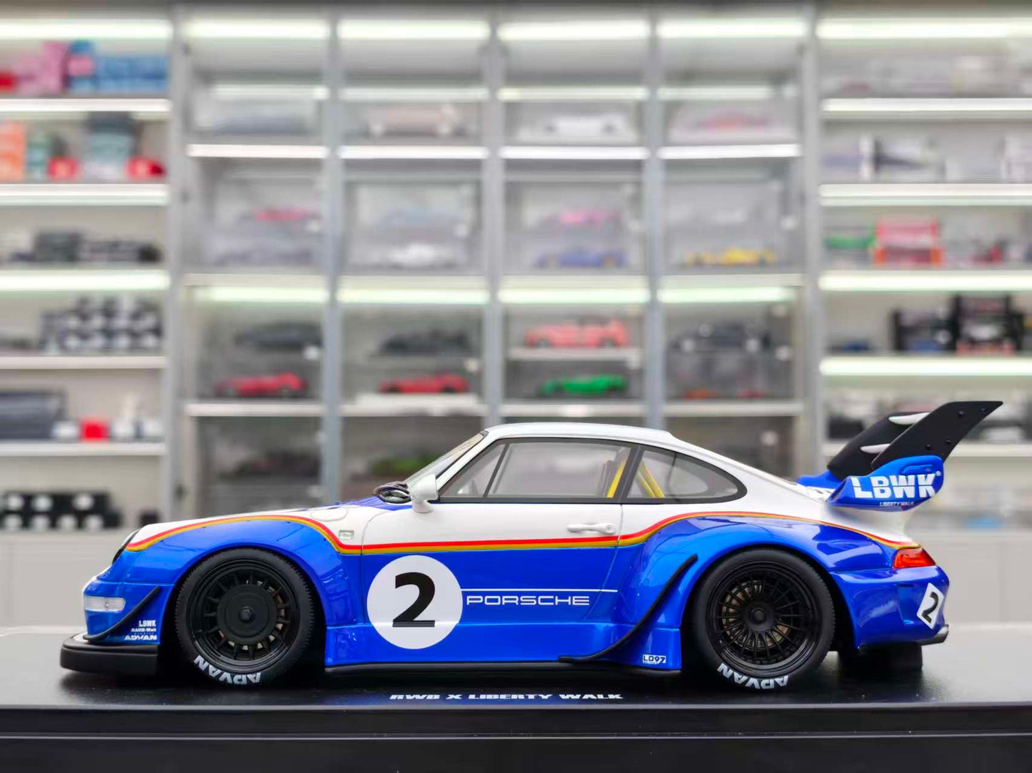 GT Spirit 1/18 Porsche RWB X LIBERTY WALK WHITE GT530