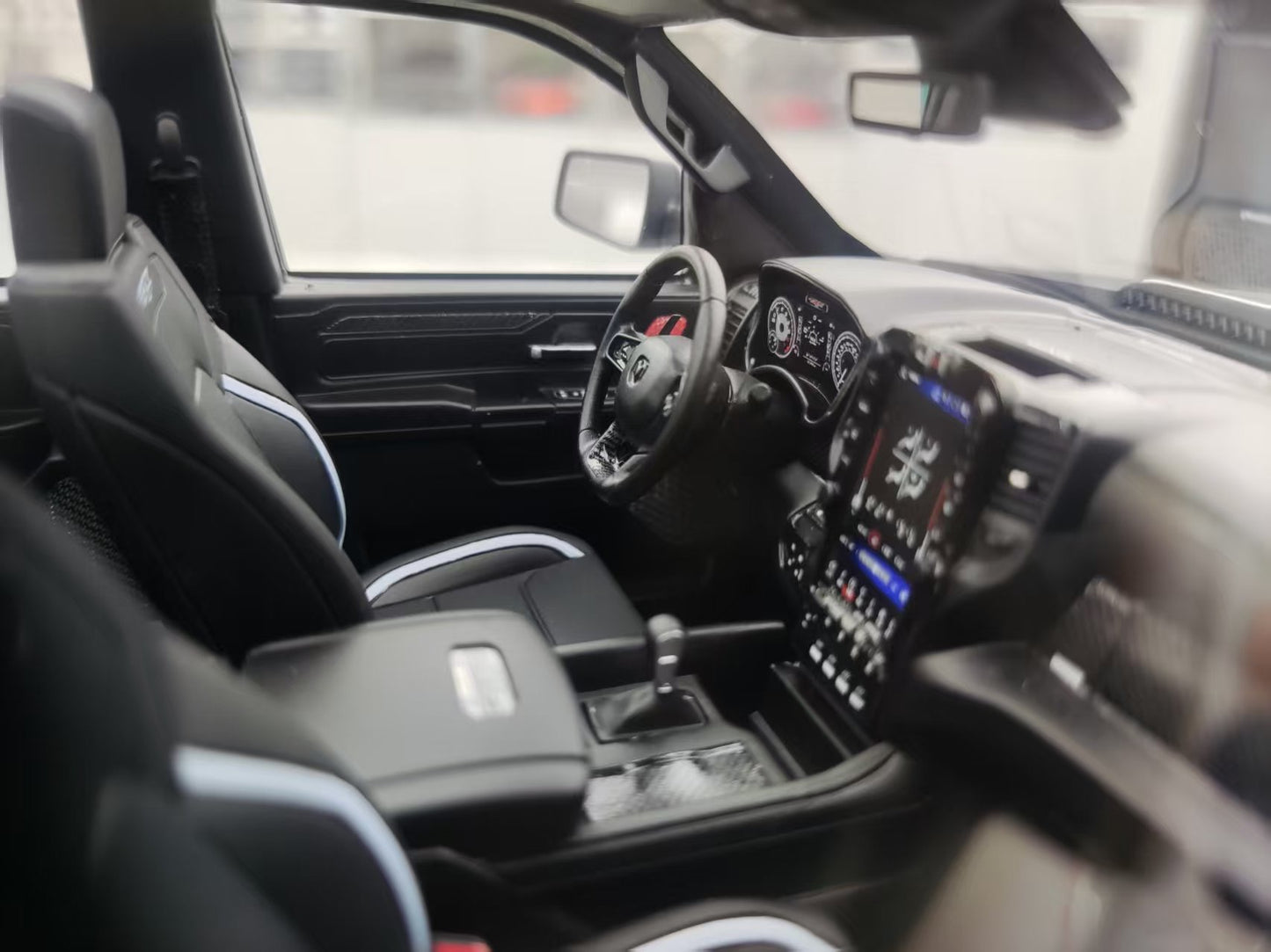 DiAMAanD 1/18 Dodge Ram TRX (Gray) DIA001