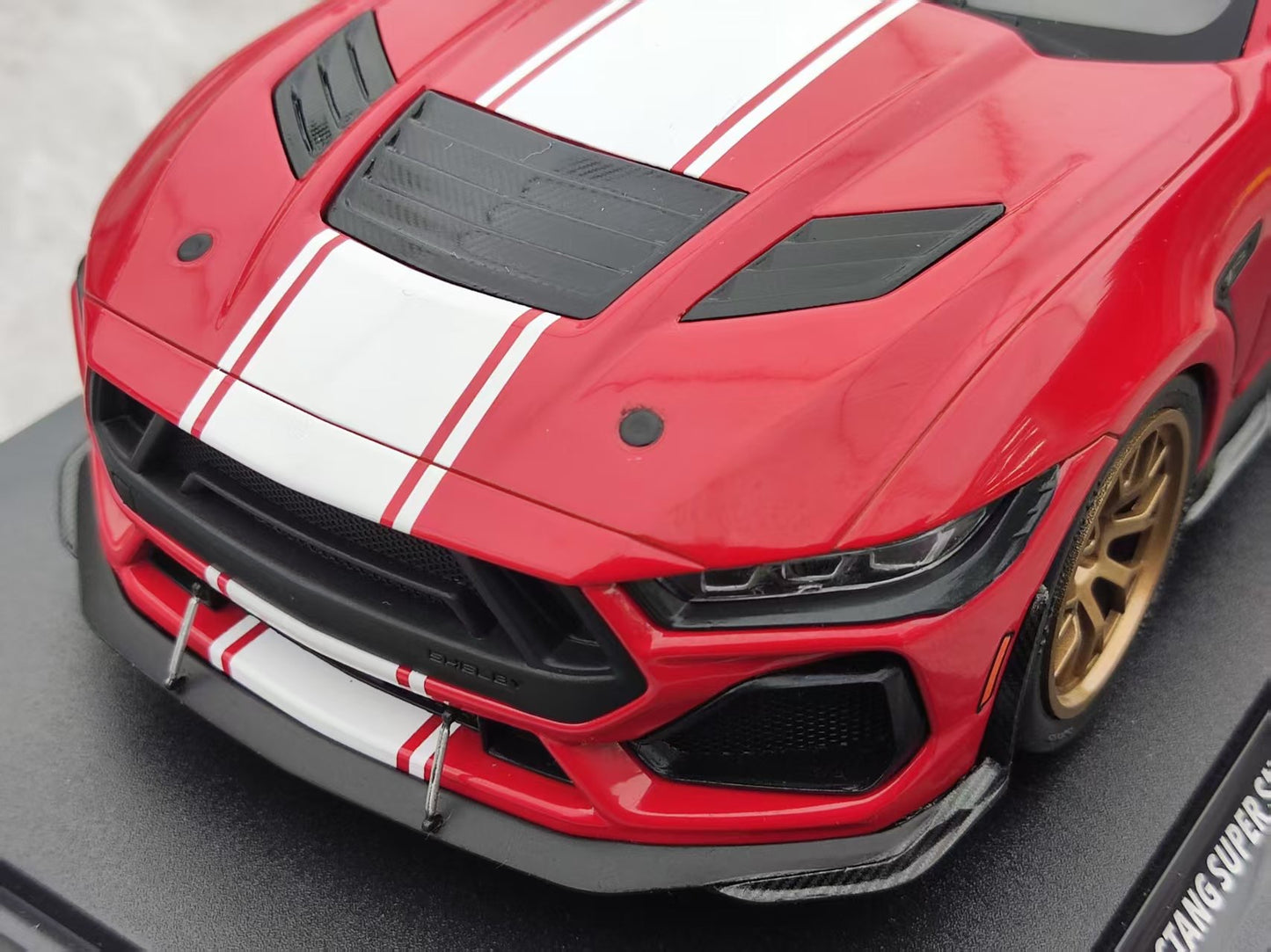Solido 1/18 Ford Shelby Mustang Super Snake Race Red S1813801