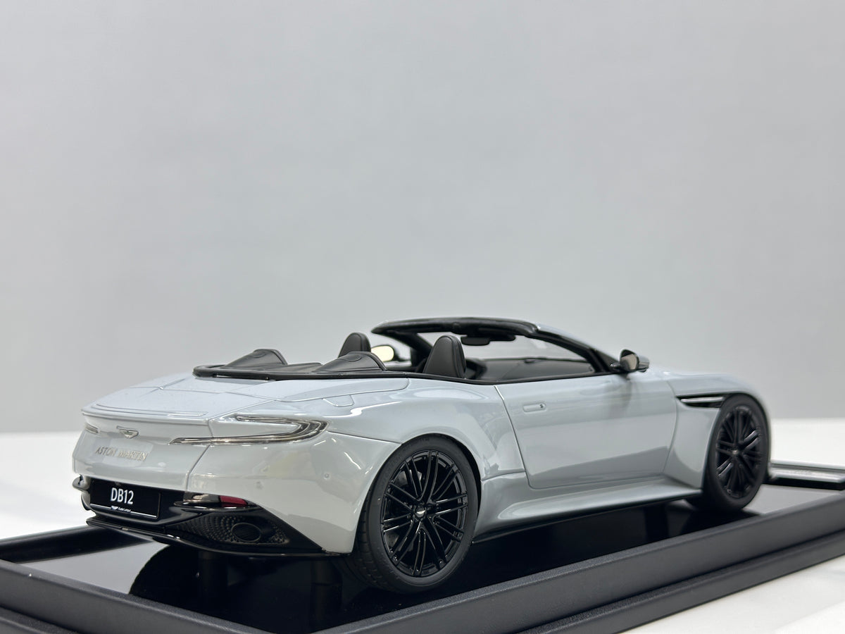 MOTORHELIX 1/18 Aston Martin DB12 Volante (Convertible) - Porcelain Grey - MH396