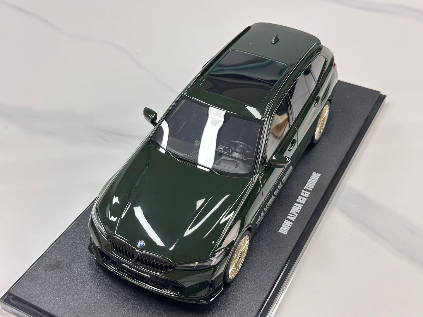 GT Spirit 1/18 BMW Alpina B3 GT Touring Green GT549