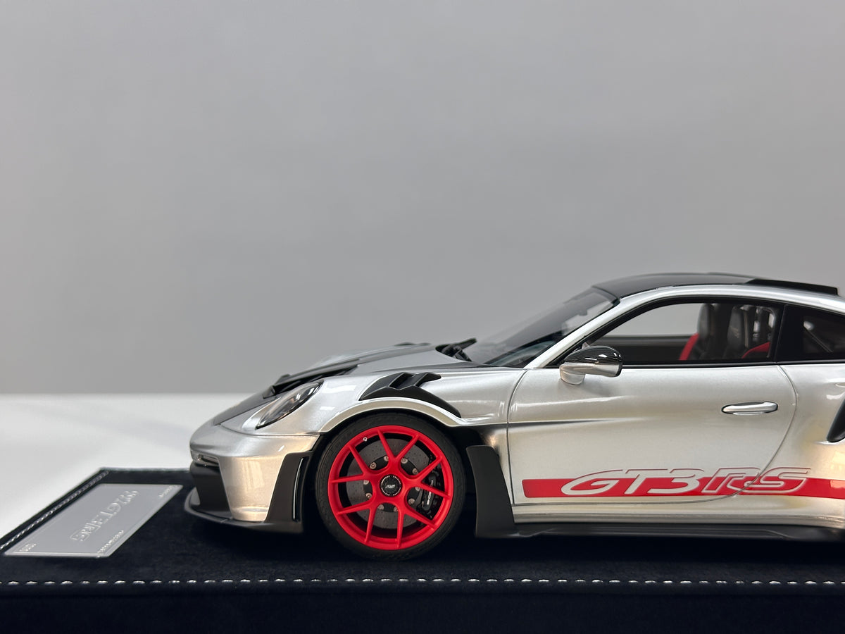 HH Model 1/18 Porsche 992 GT3 RS Silver with Red Wheels HH728
