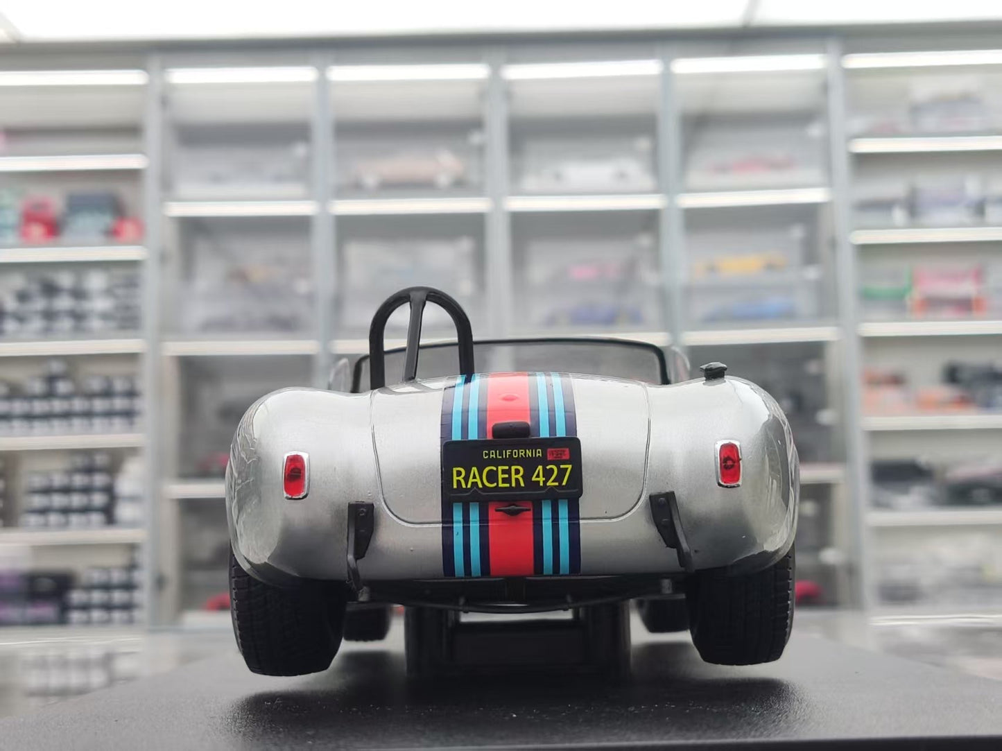 Solido 1/18 Ford Shelby Cobra 427 MKII Solido Works M Racing Silver S1804913