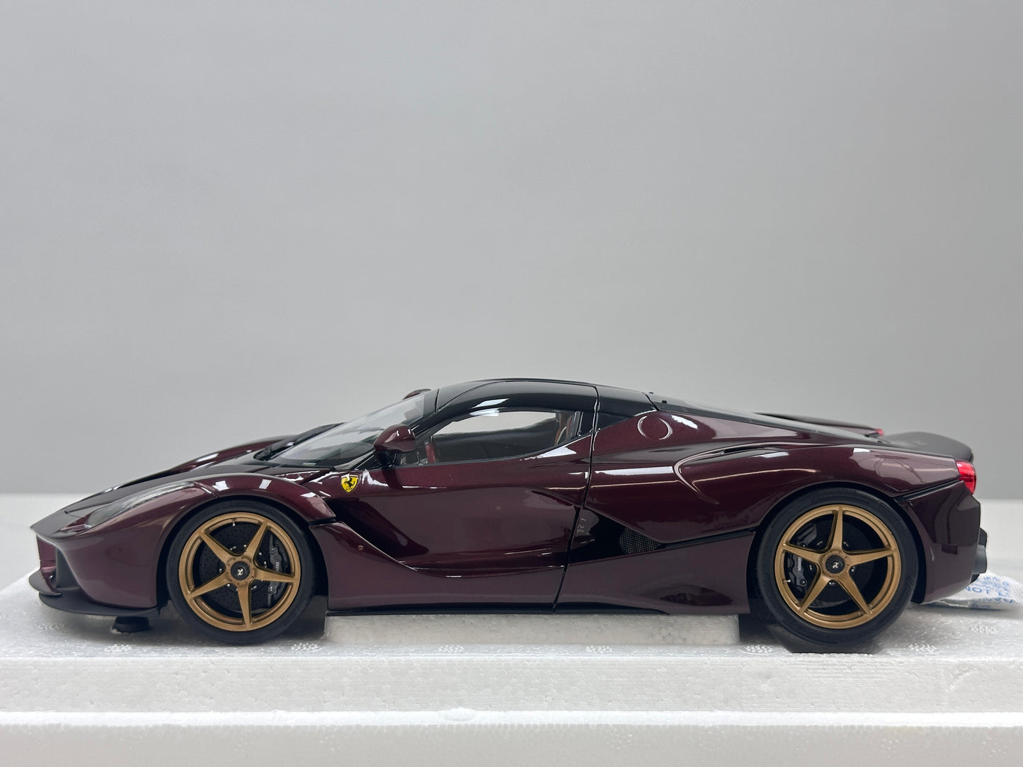 BBR 1/18 Ferrari LaFerrari Ruby Red BBR182241