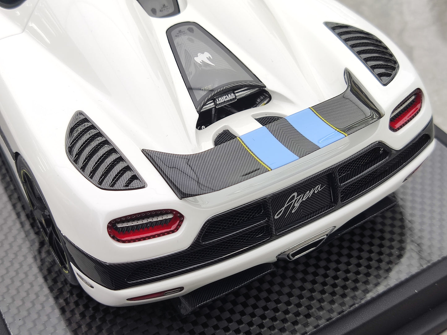 VMB 1/18 Koenigsegg Forza Horizon 5 Agera White VMB049