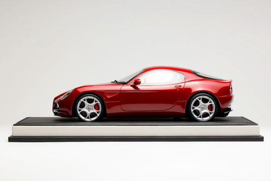 MOTORHELIX 1/18 Alfa Romeo 8C Competizione 2008 Alfa Red