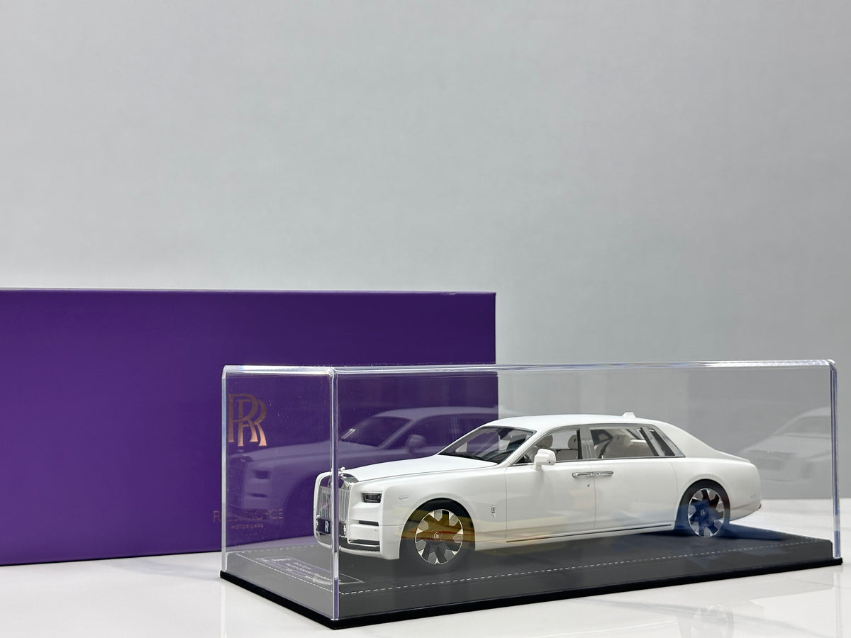 HH Model 1/18 Rolls-Royce Phantom Series II – Ivory White (HH735)