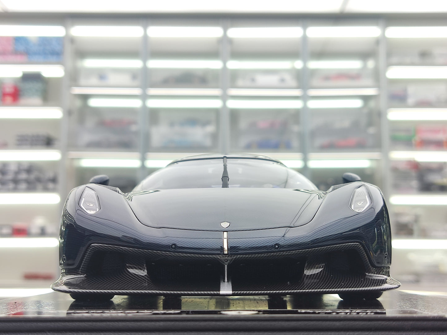 FRONTIART 1/18 Koenigsegg Jesko Absolut 7273 Blue Carbon FA176