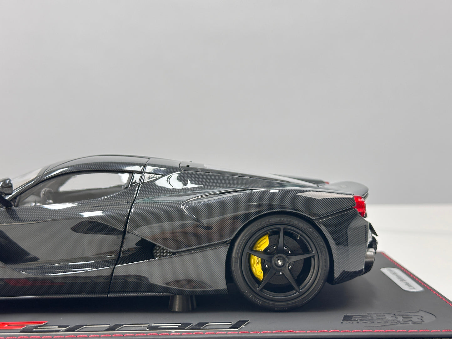 BBR 1/18 Ferrari LaFerrari Alloy Alloy Full Opening Leather Sole Black Knight BBR182244