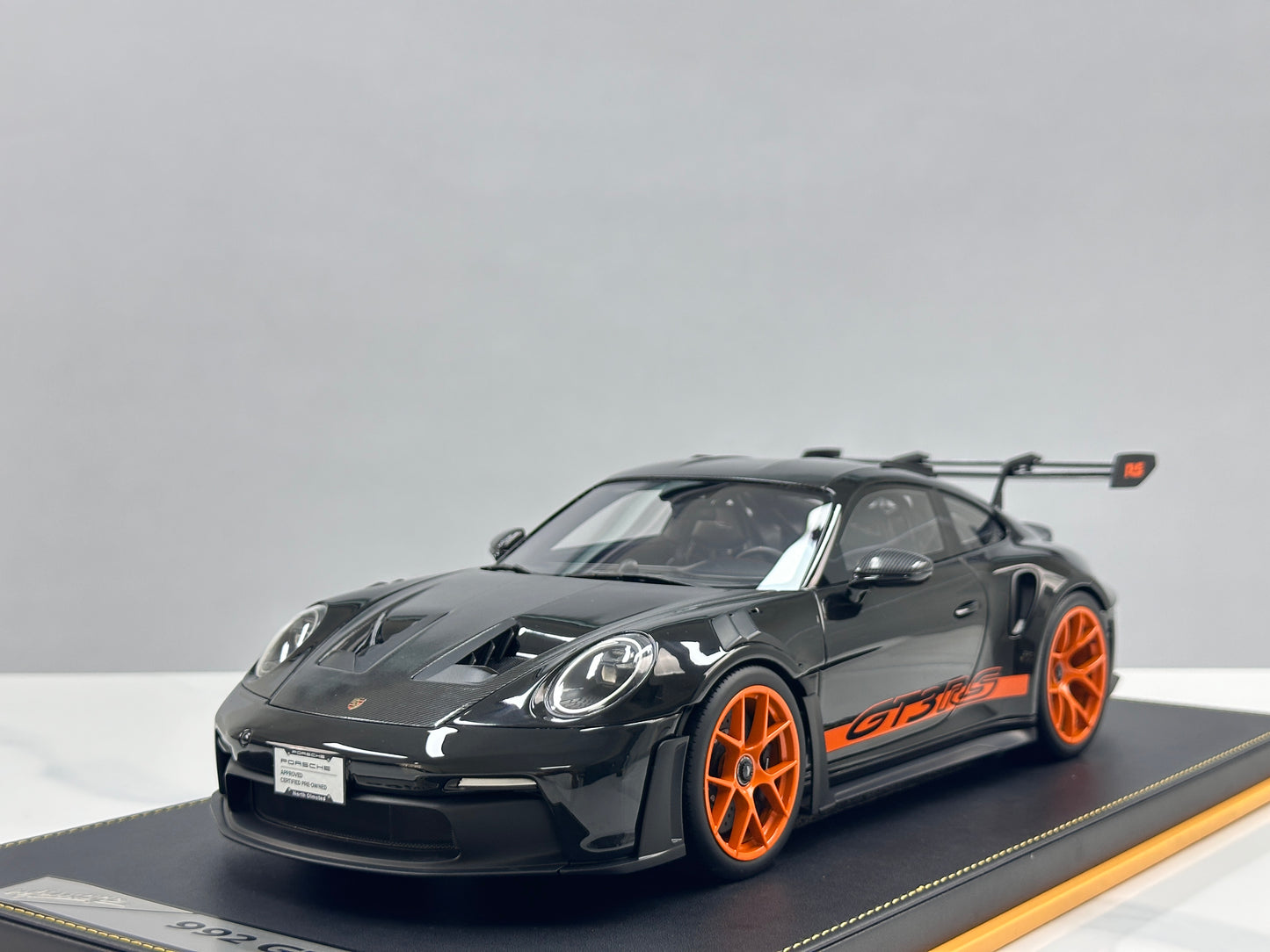 IVY 1/12 Porsche 992 GT3 RS, Black with Orange Wheels IVY243