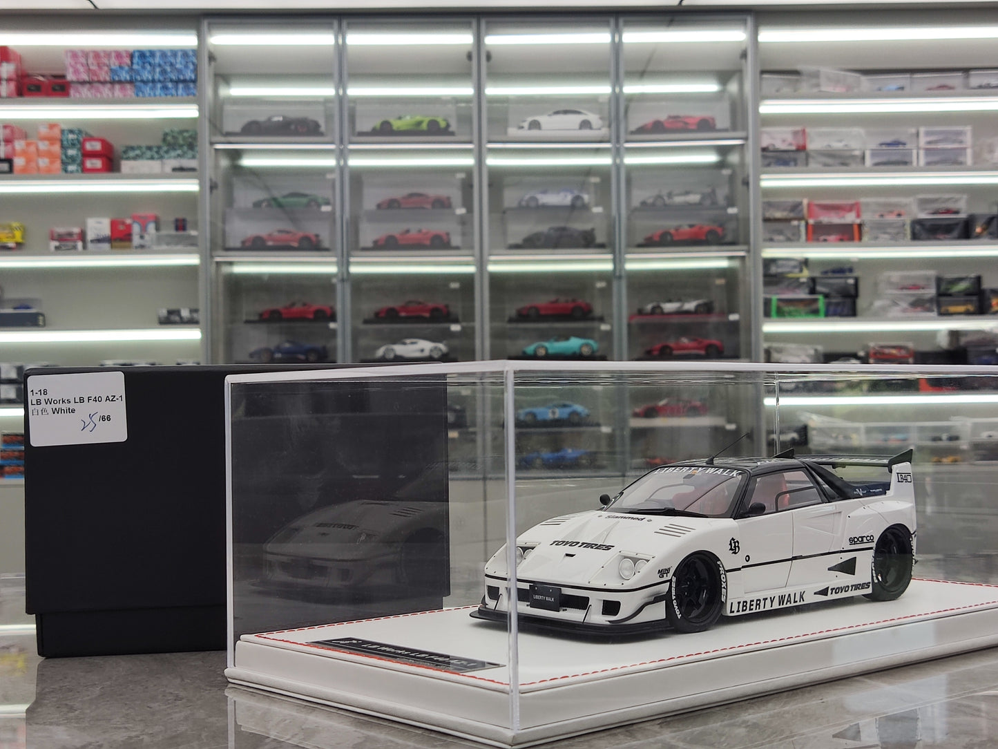 RUNNER 1/18 Ferrari F40 AZ-1 White Limited Edition Model Car JM-RNR017