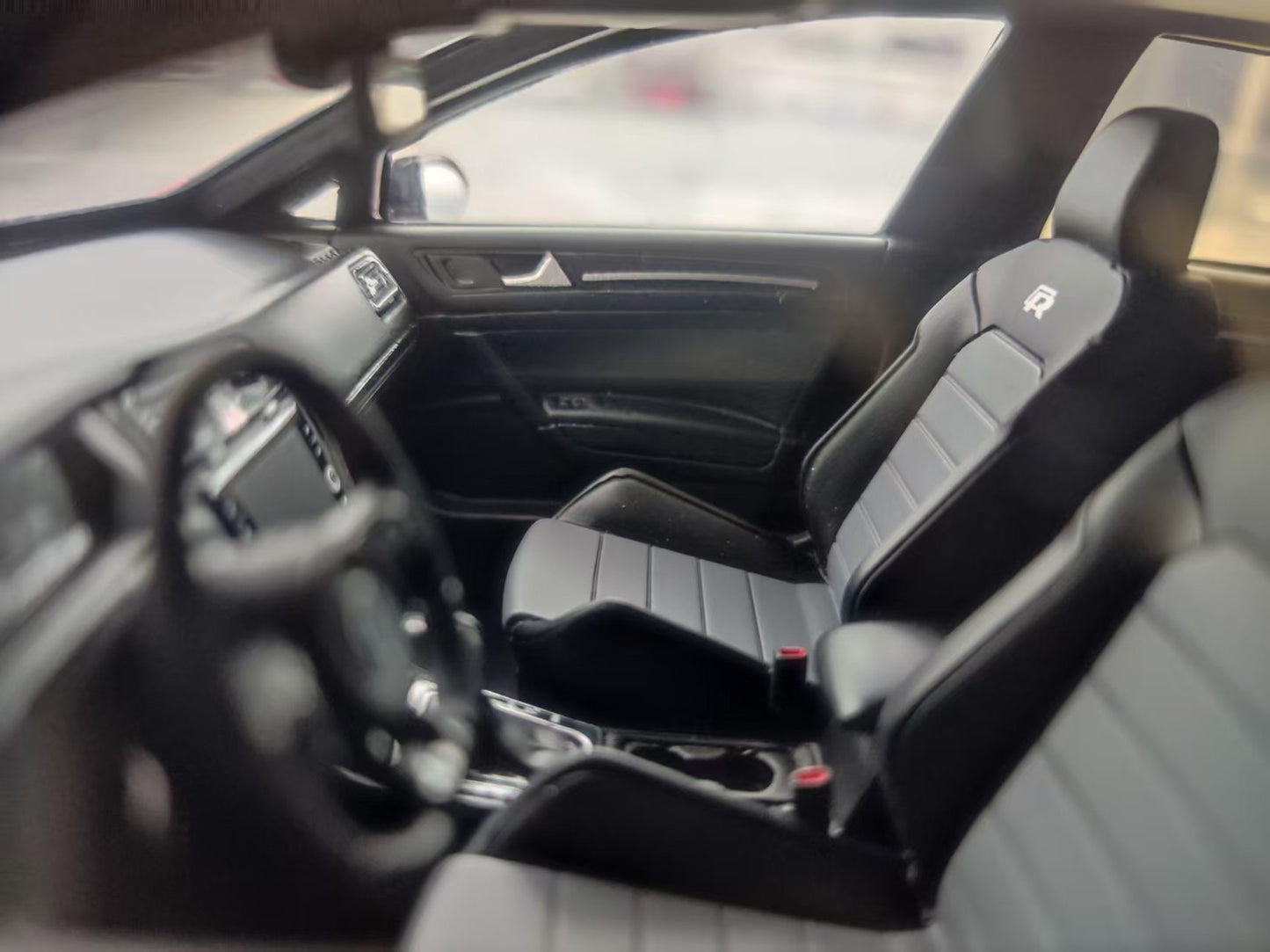 OTTO 1/18 Volkswagen Golf 7.5 Rottinger, Red OT1118