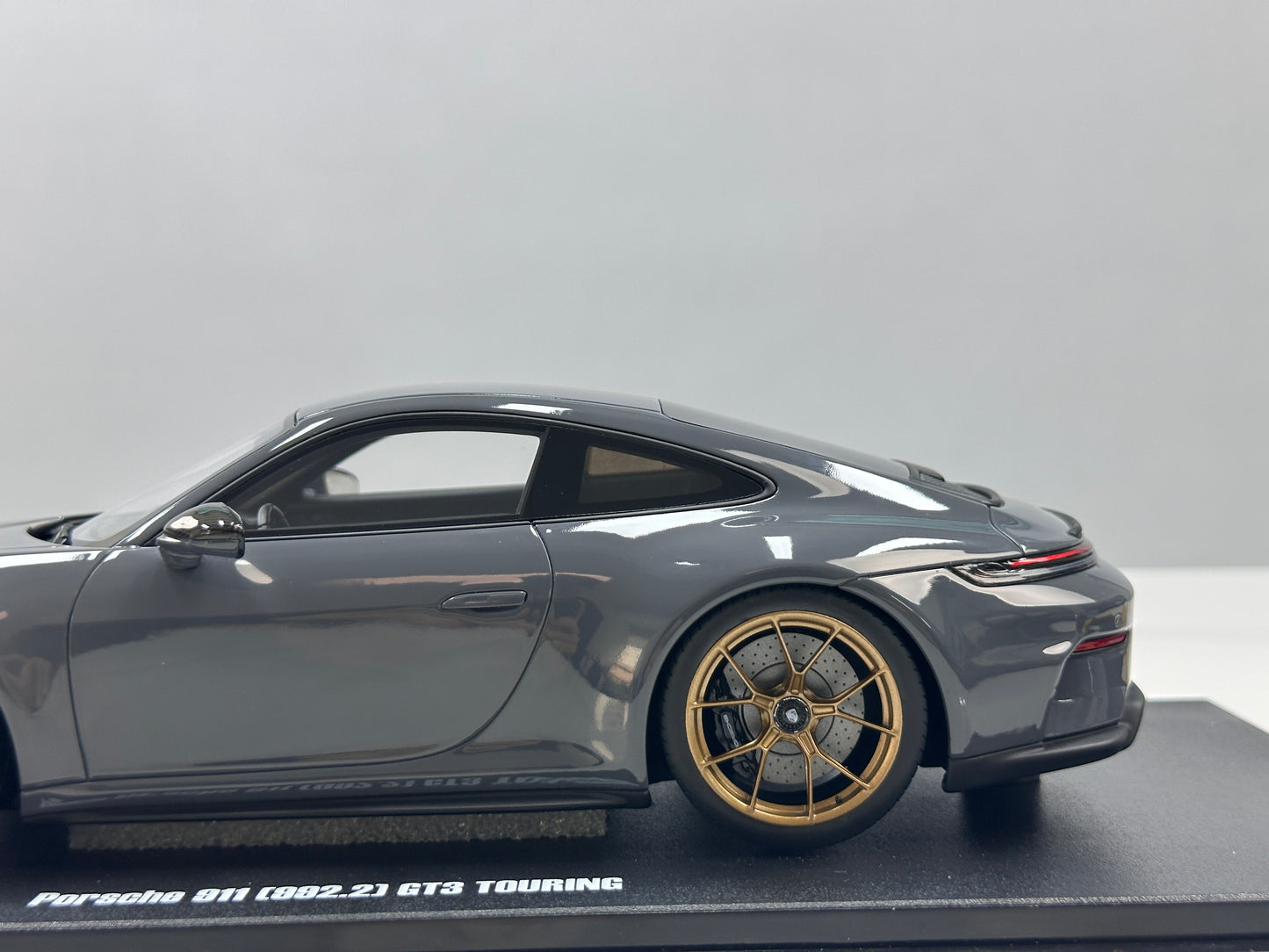 GT Spirit 1/18 Porsche 911 [992.2] GT3 Touring Grey GT577
