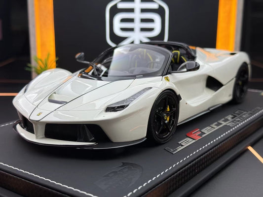 BBR 1/18 Ferrari LaFerrari Aperta Avus White 03/24 DDJ021