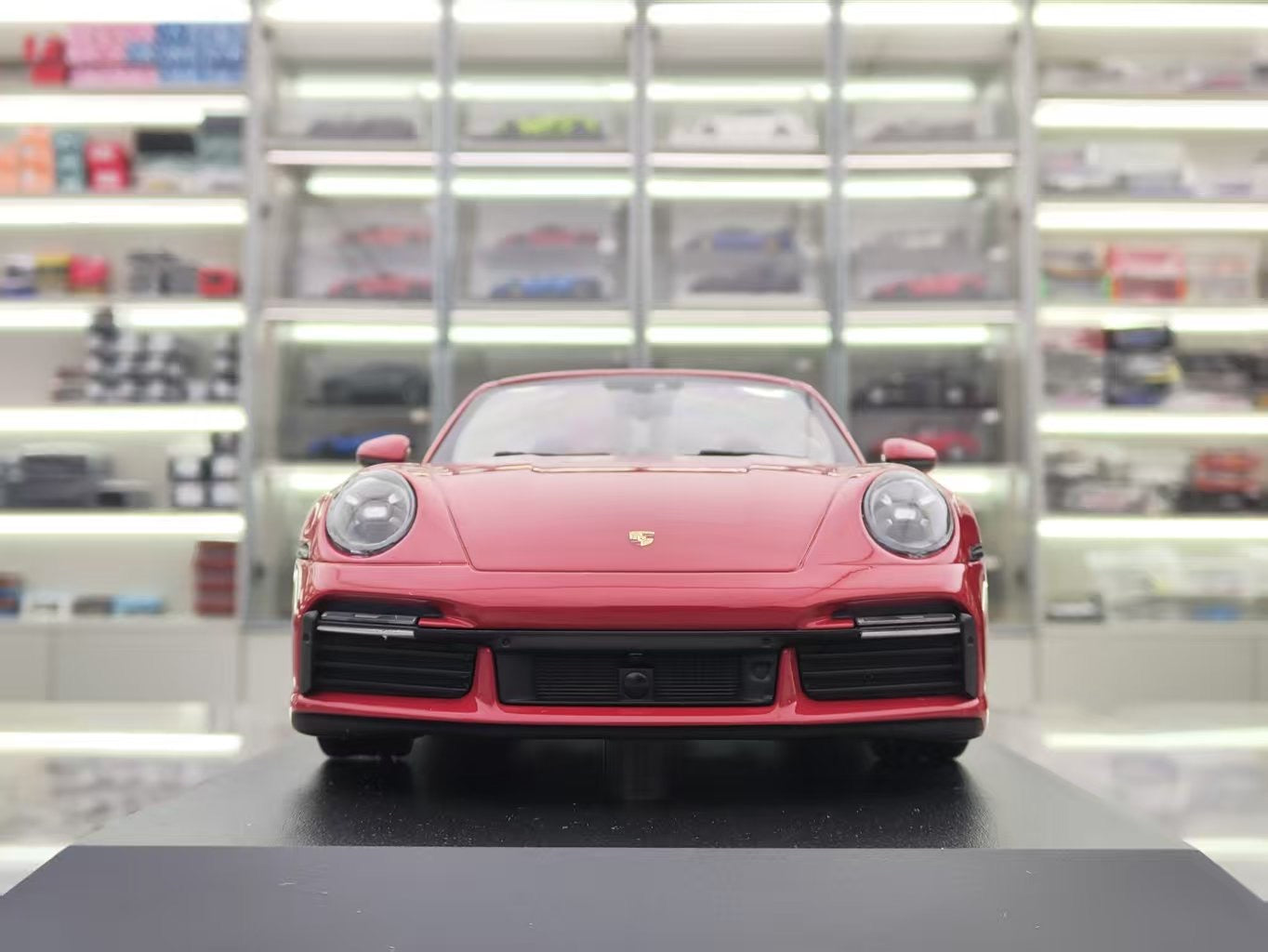 MINICHAMPS 1/18 Porsche 911 turbo convertible alloy car model 155069084
