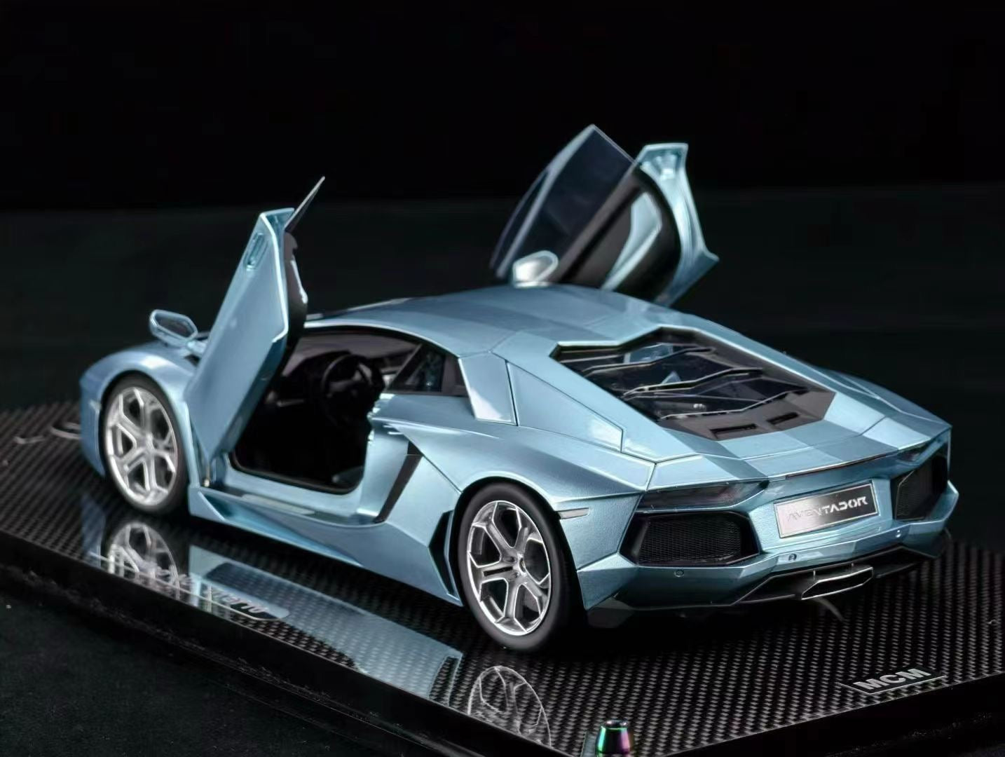 MCM 1/18 Lamborghini LP700 Resin Fully Opening Car Model