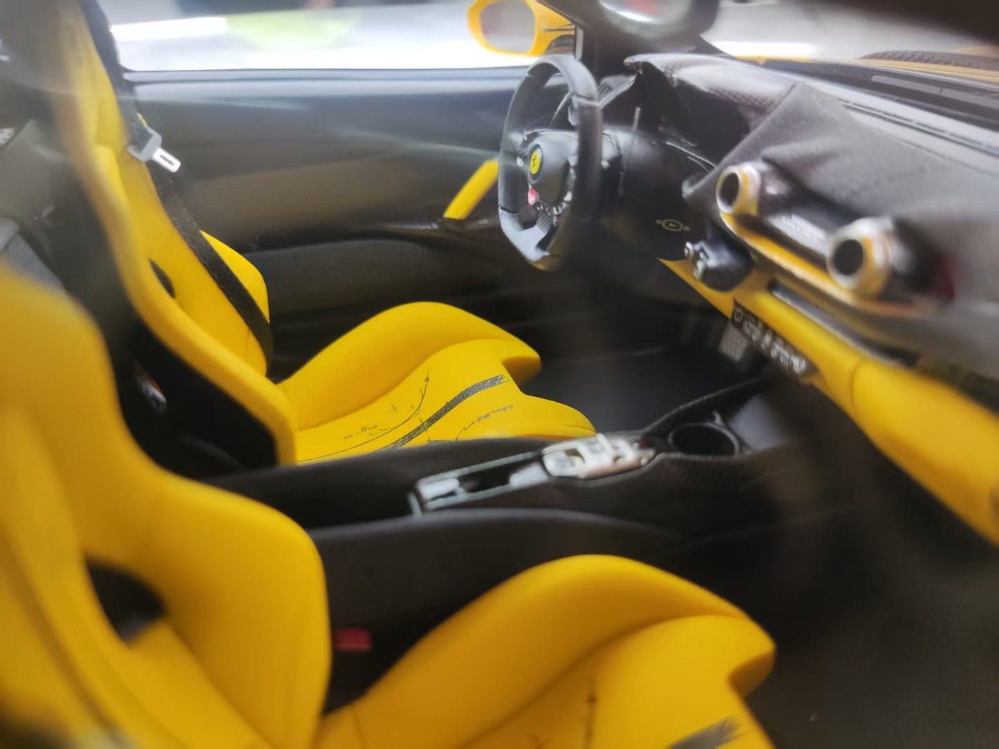 BBR 1/18 Ferrari 812 Corpetizione Yellow Resin Model P18207ARTCH