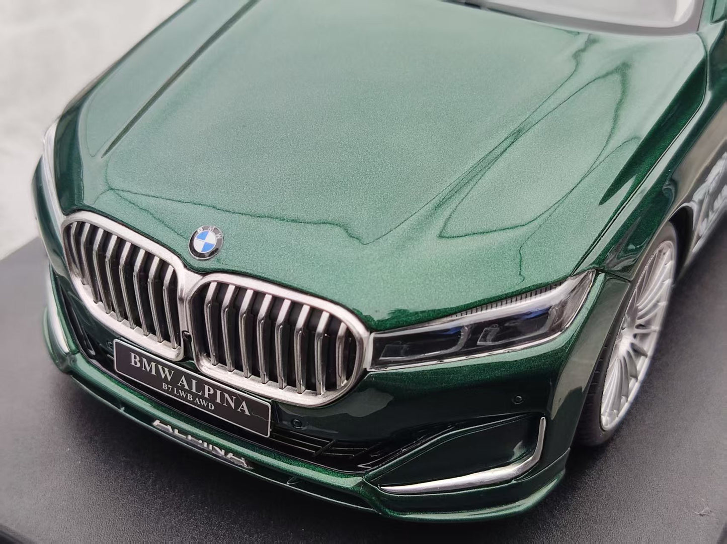 GT Spirit 1/18 BMW Alpina B7 Green GT942