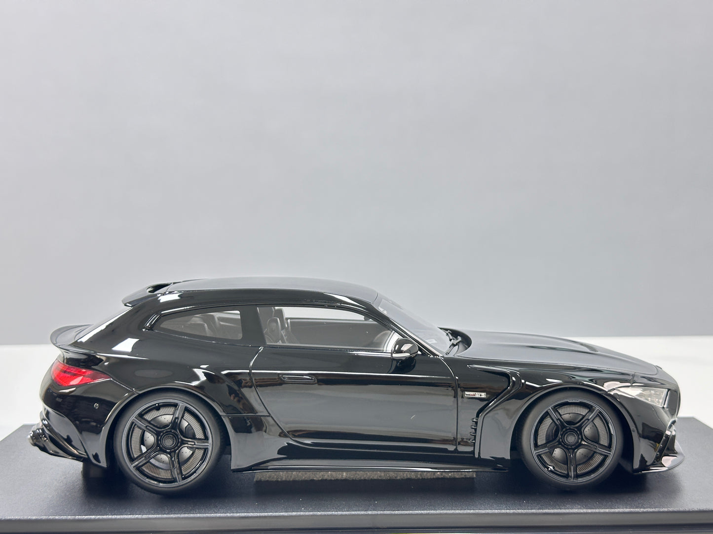 GT Spirit 1/18 Brabus Rockt GTS Black GT544