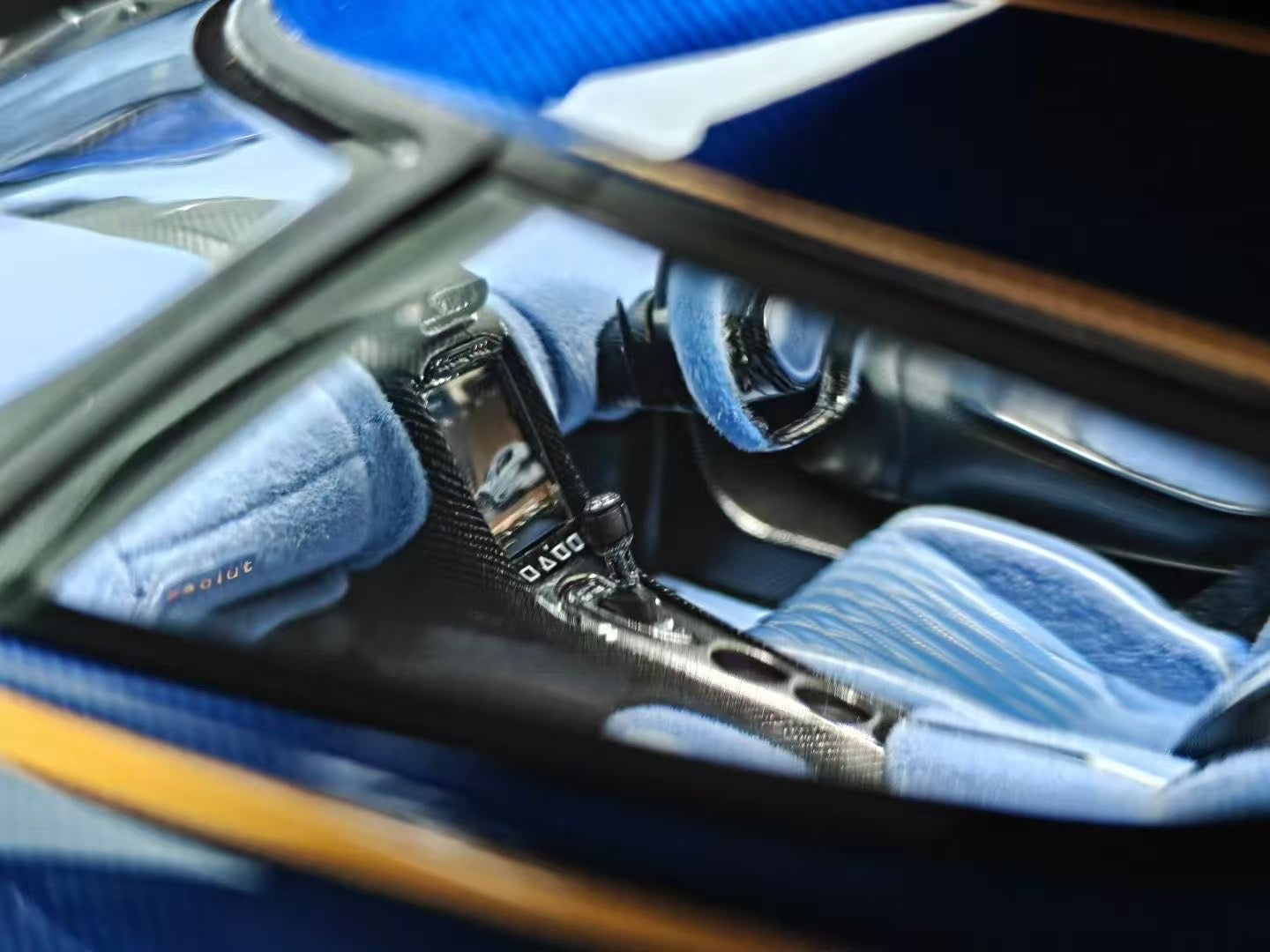 Frontiart 1/18 Koenigsegg Jesko Absolute Edition Carbon Dark Blue