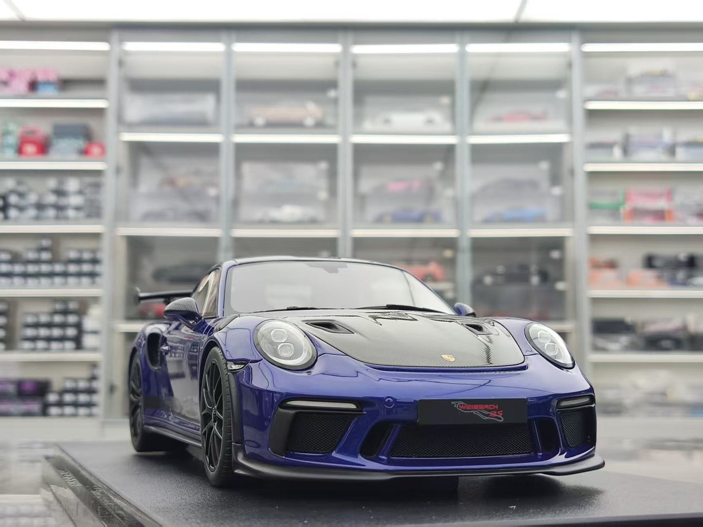 GT Spirit 1/18 Porsche 911 [991.2] GT3 RS WP Blue GT526