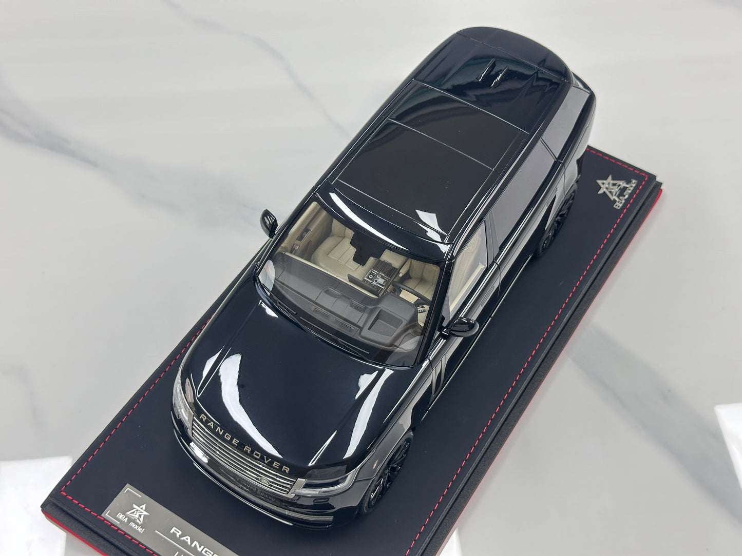 BBA MODEL 1/18 Land Rover Range Rover Autobiography Long Wheelbase Jet Black BBA069