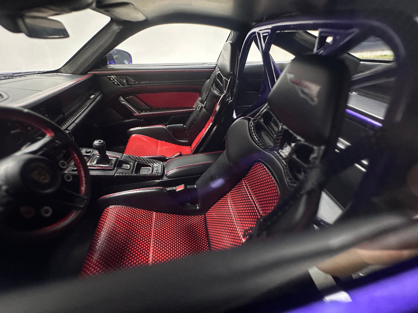 IVY 1/12 Porsche 992 GT3 RS – Purple with Gold Wheels (IVY245)