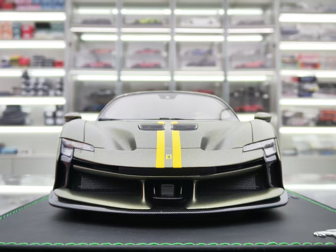 BBR 1/18 Ferrari SF90xx Opaco Verde Masoni Model Car P18237R