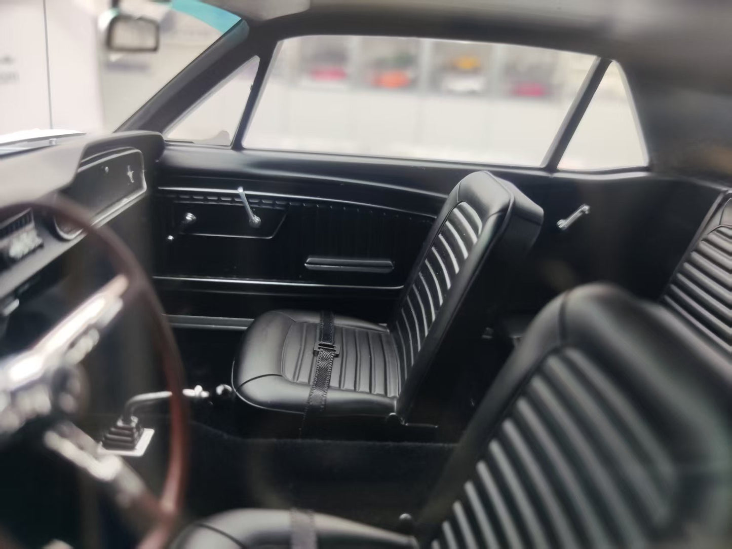 OTTO 1/12 Ford Mustang V8 Hardtop Silver Blue G089