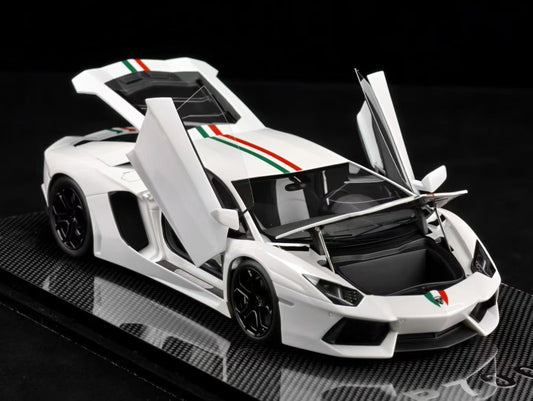 MCM Model 1/18 Lamborghini LP700 Resin Full Open