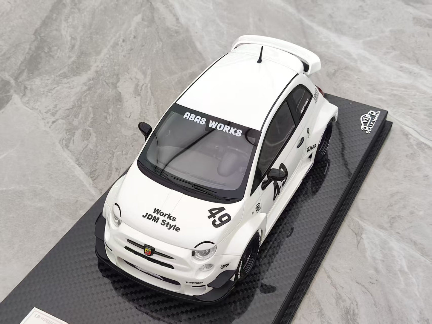 VIP 1/18 Abbas 595 Pearlescent White VIP181