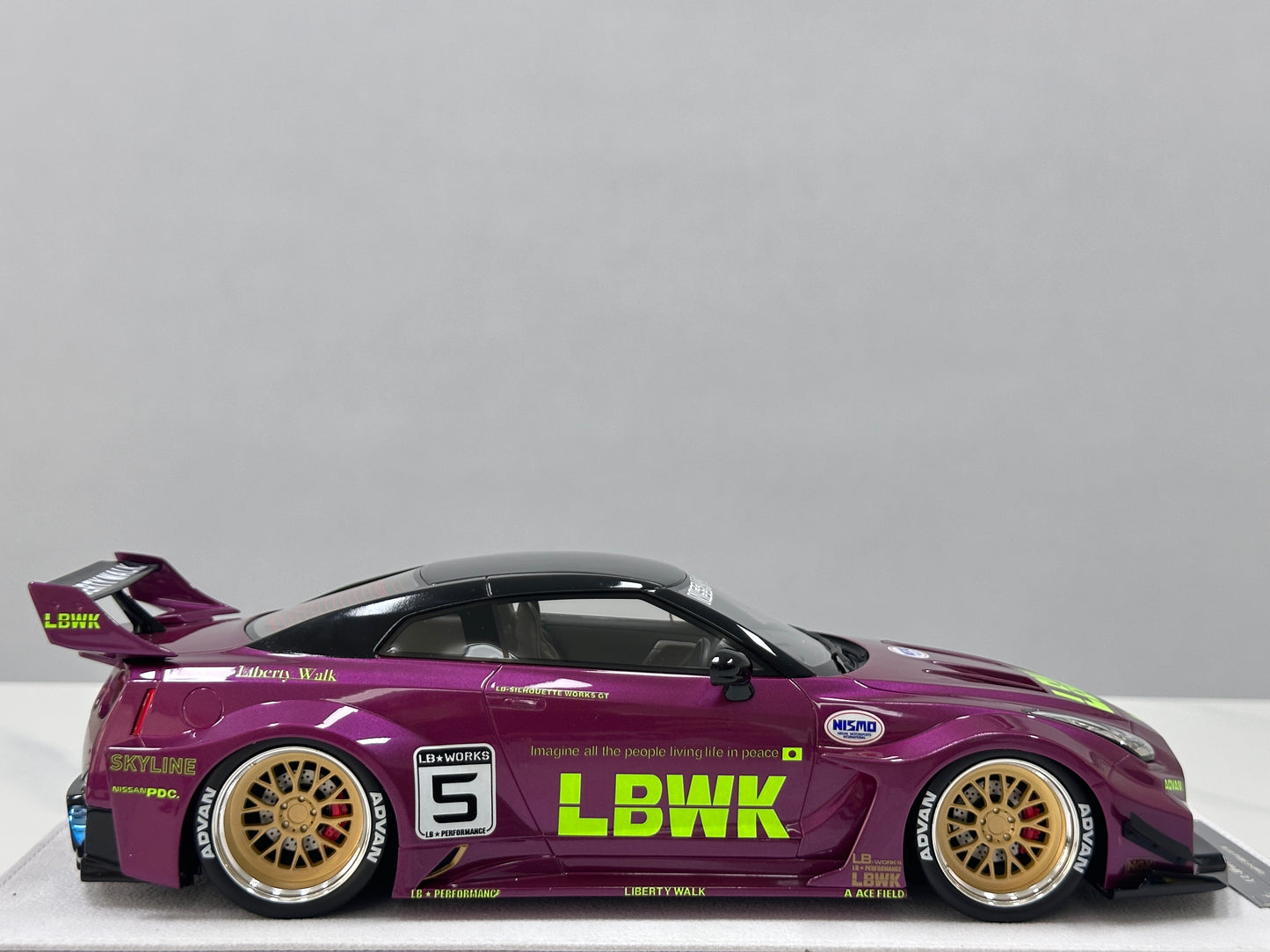BBA MODEL 1/18 Nissan GTR 35GT-RR Metallic Purple BBA061