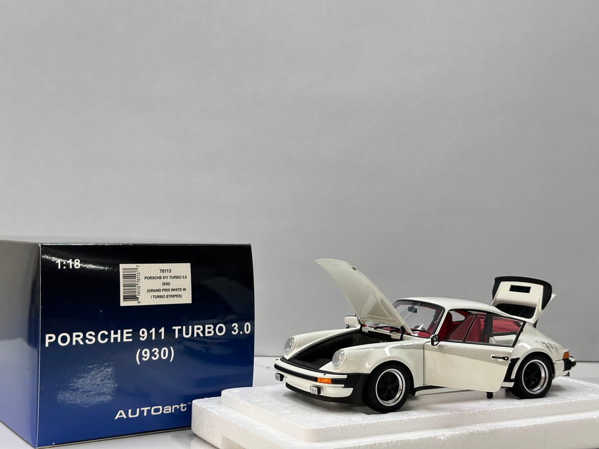 AUTOart 1/18 Porsche 911 (930) Turbo 3.0 White 78113