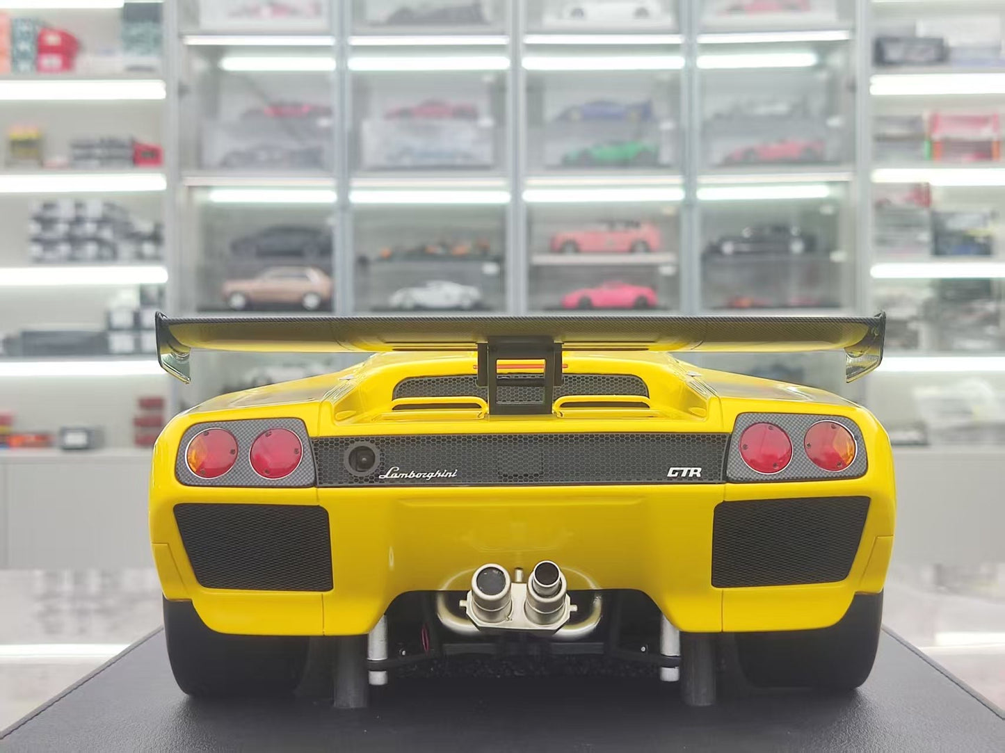 GL 1/12 Lamborghini Diablo GTR Yellow Simulation Model Car JS-GL003
