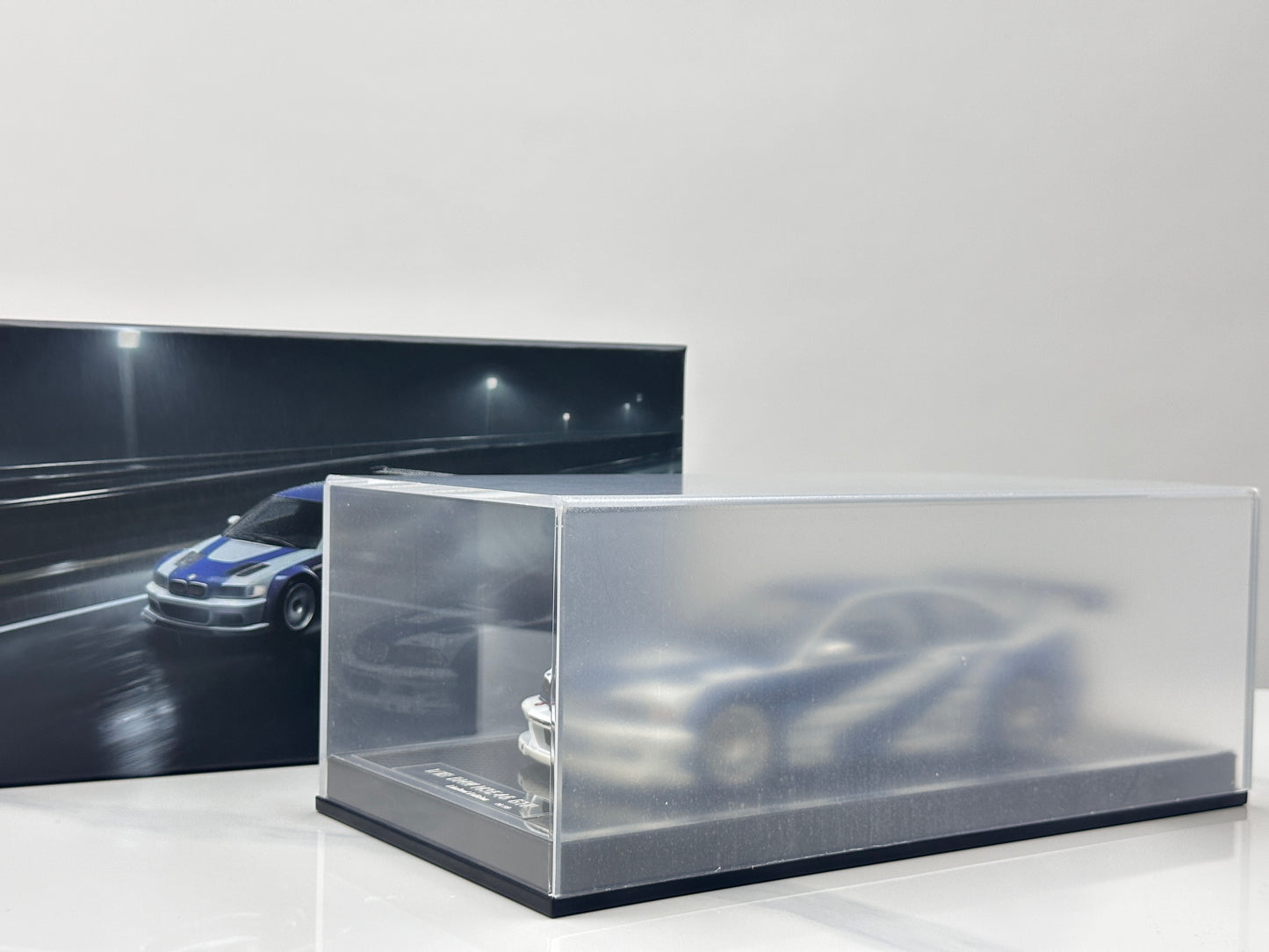 ZP 1/18 BMW M3 E46 GTR White/Blue ZP123